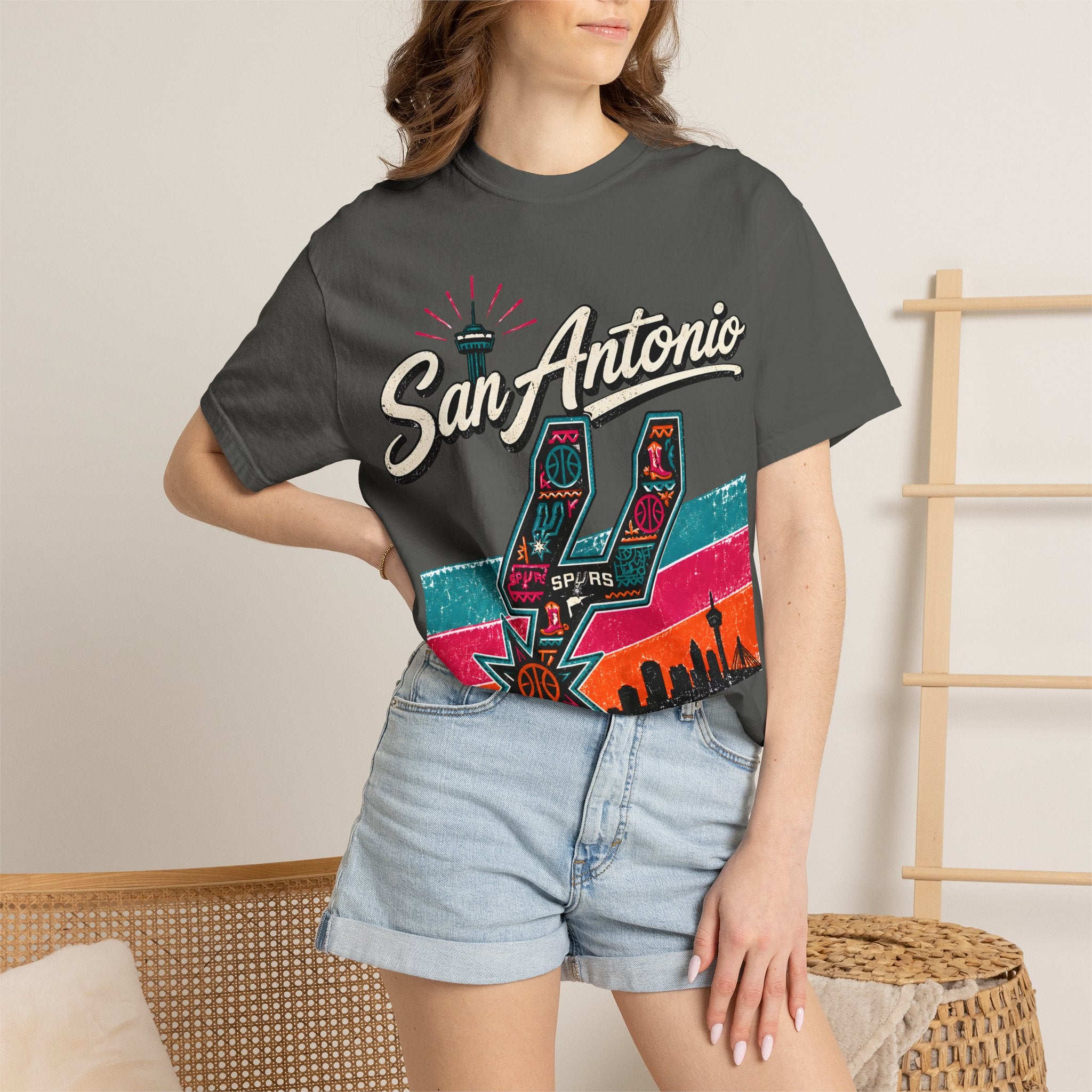 San Antonio Spurs Retro Skyline T-Shirt