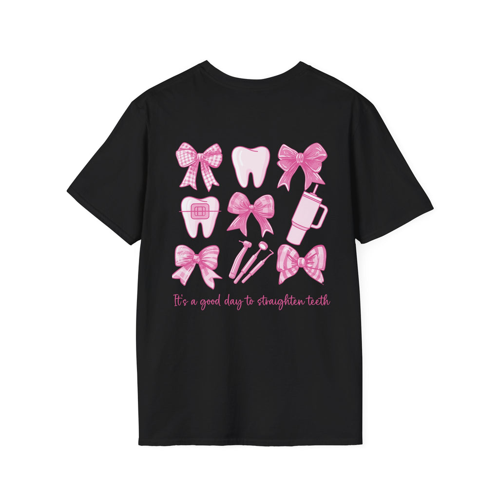 Tooth & Bow T-Shirt — Pink Dental Icons "It's a good day to straighten teeth"