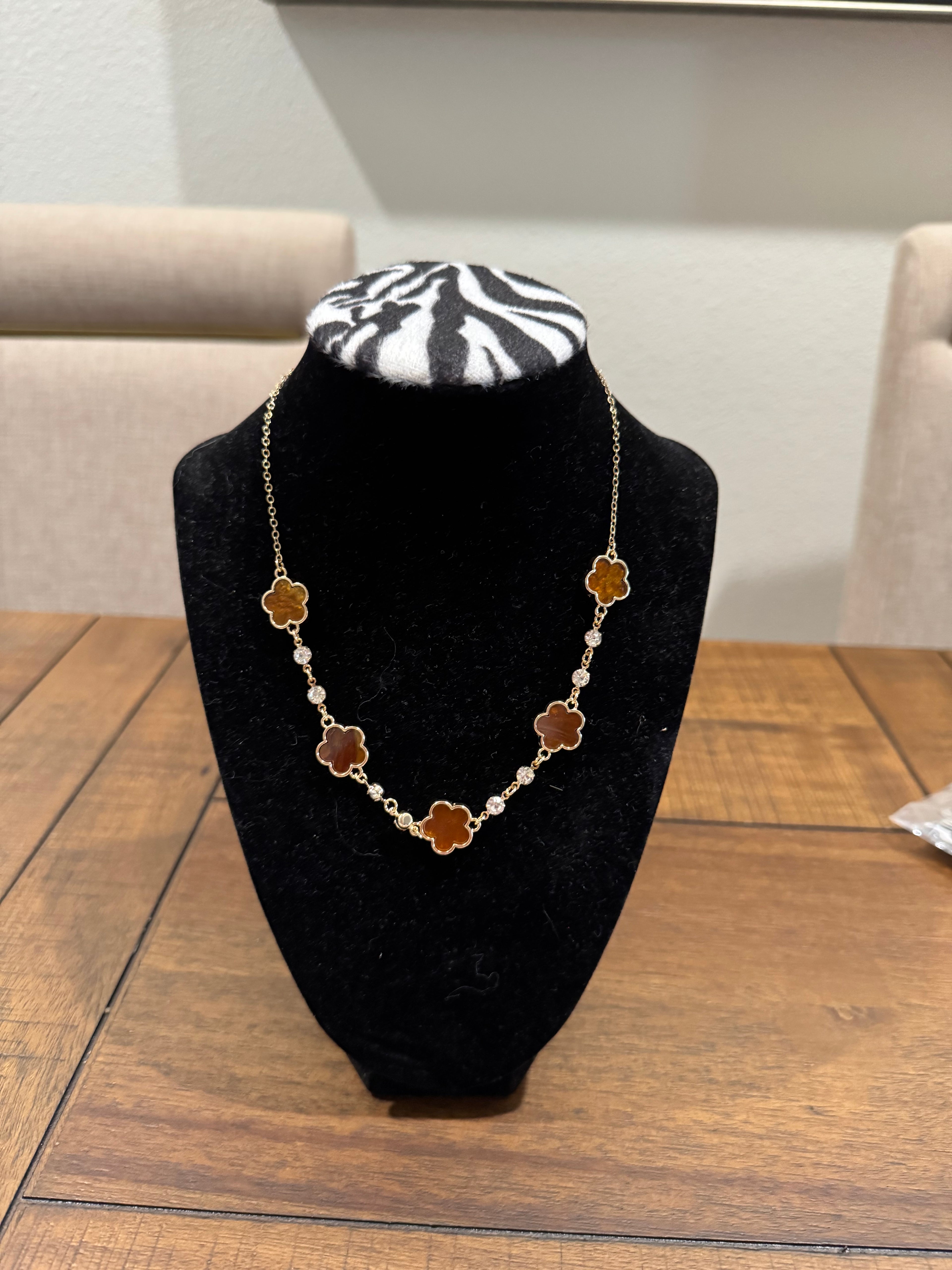 Brown Clover Necklace